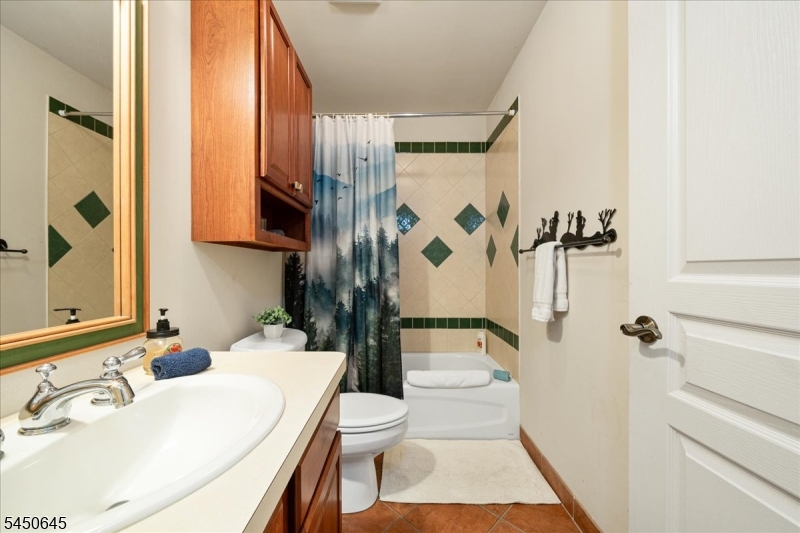 8 Maple Cres Unit 21 21 Property Photo 28