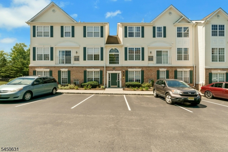 428 Lenape Ln Property Photo 1