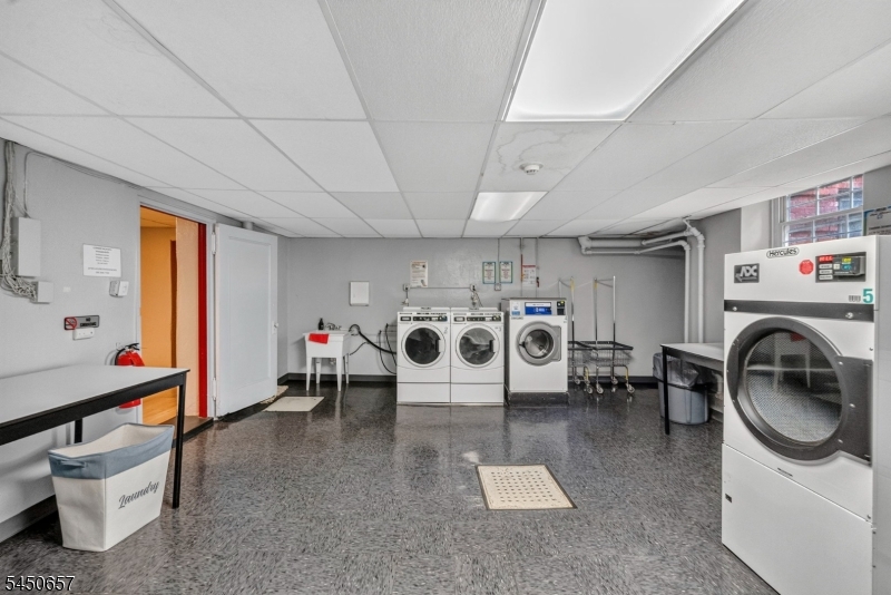 100 Prospect Ave 4e Property Photo 12