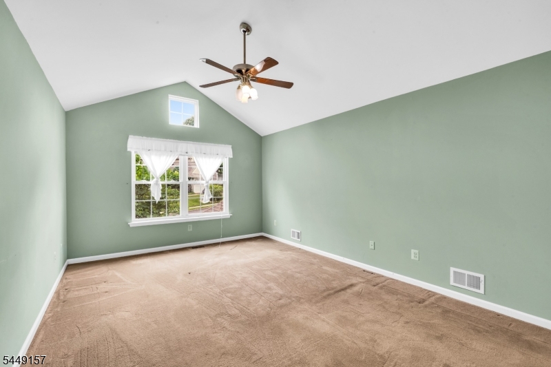 75 Woodmont Dr Property Photo 14