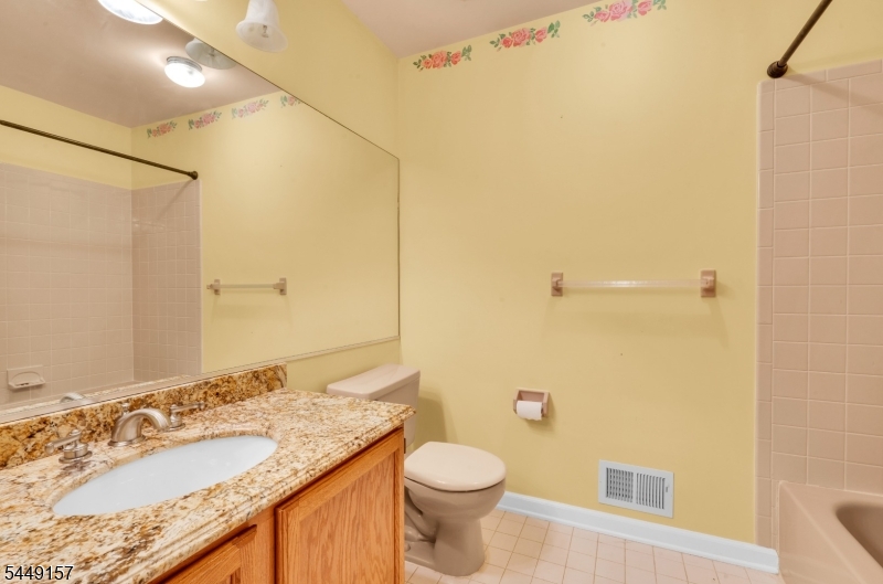 75 Woodmont Dr Property Photo 20