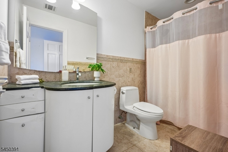 537 Mount Kemble Ave Property Photo 38