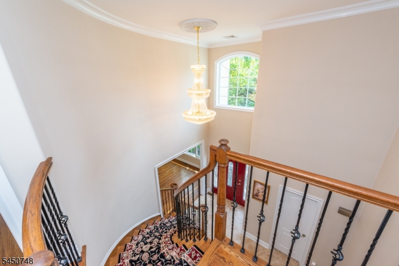 20 Hugenot St Property Photo 5