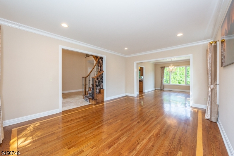 20 Hugenot St Property Photo 14