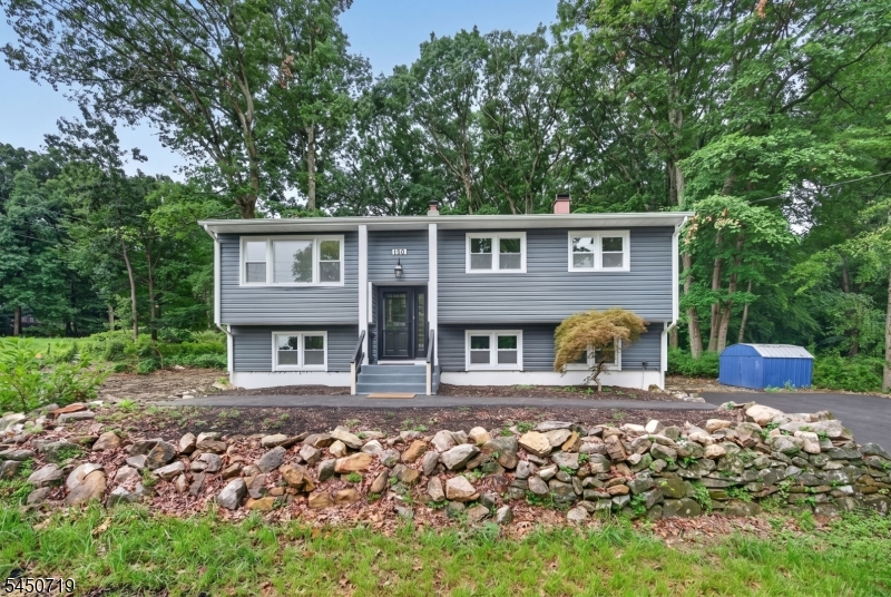150 Mount Olive Rd Property Photo 1