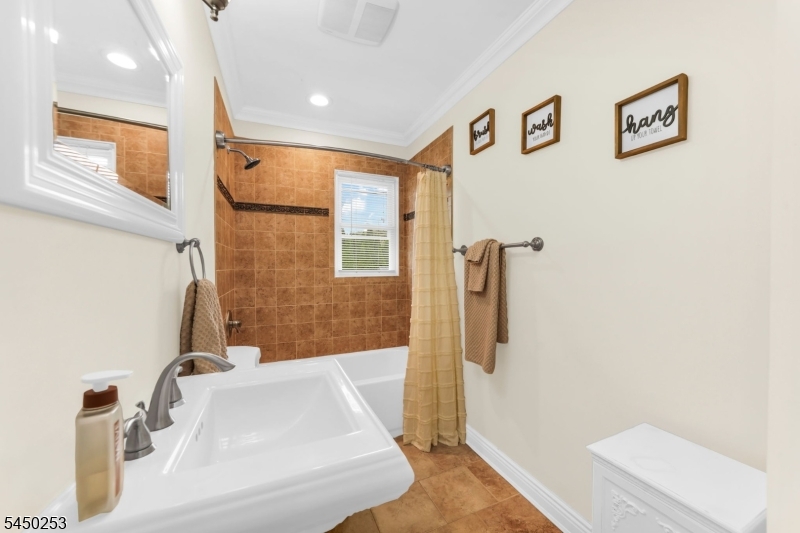 19 Andover Dr Property Photo 15