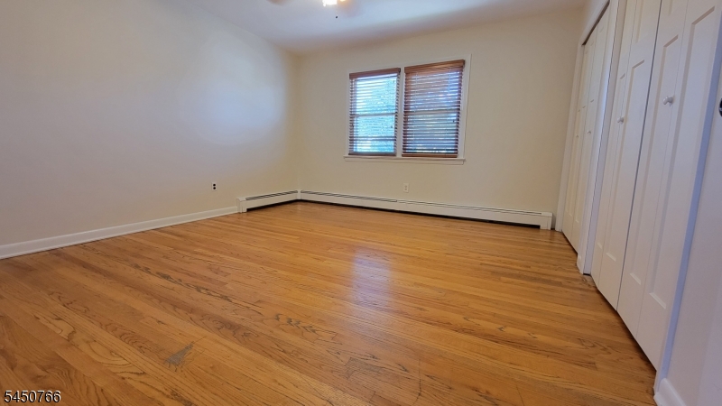 39 Wadsworth St Property Photo 6