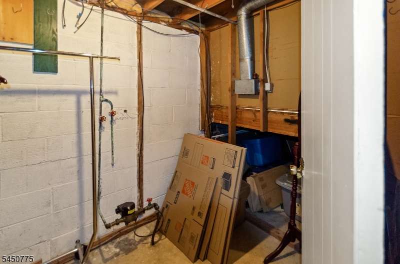 17 Stafford Dr Property Photo 31