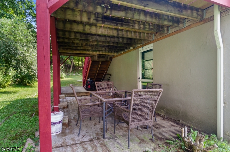 17 Stafford Dr Property Photo 41