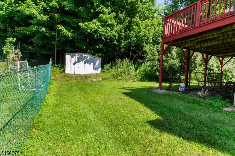 17 Stafford Dr Property Photo 43