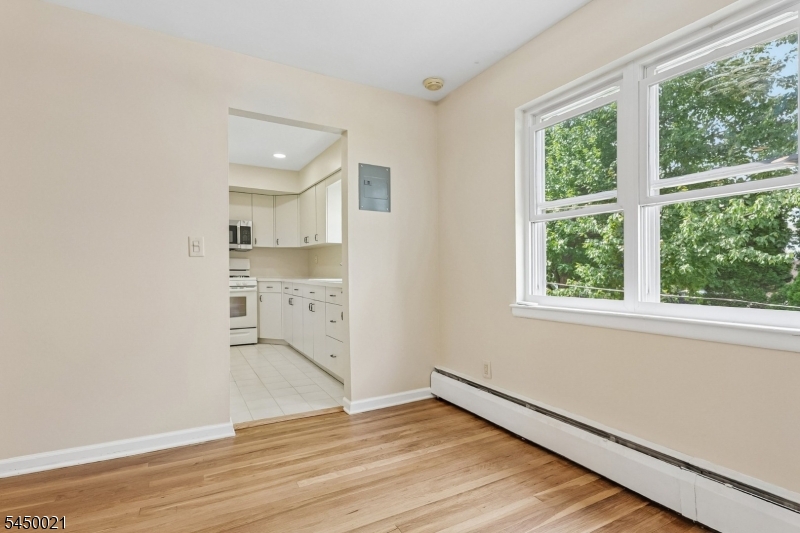 79 Roseland Ave 89 Property Photo 5