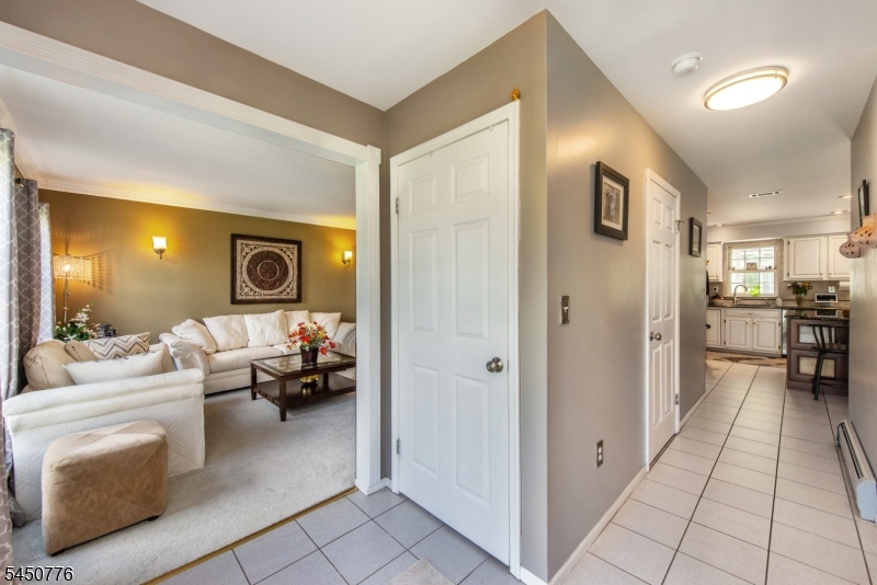 4 Watson Way Property Photo 4