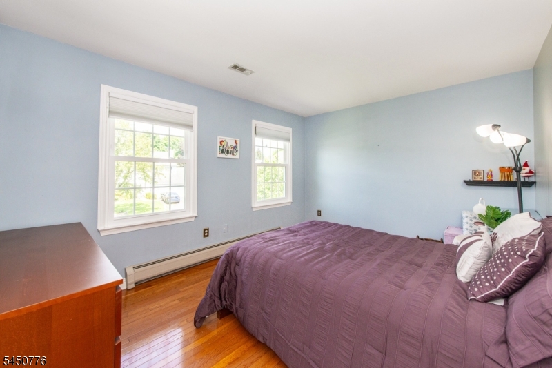 4 Watson Way Property Photo 23
