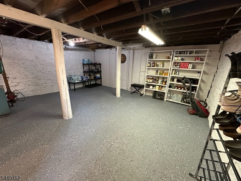 17 N Lincoln Ave Property Photo 14