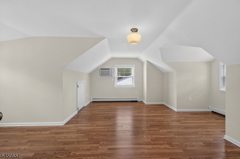 663 Mountain Ave Property Photo 24