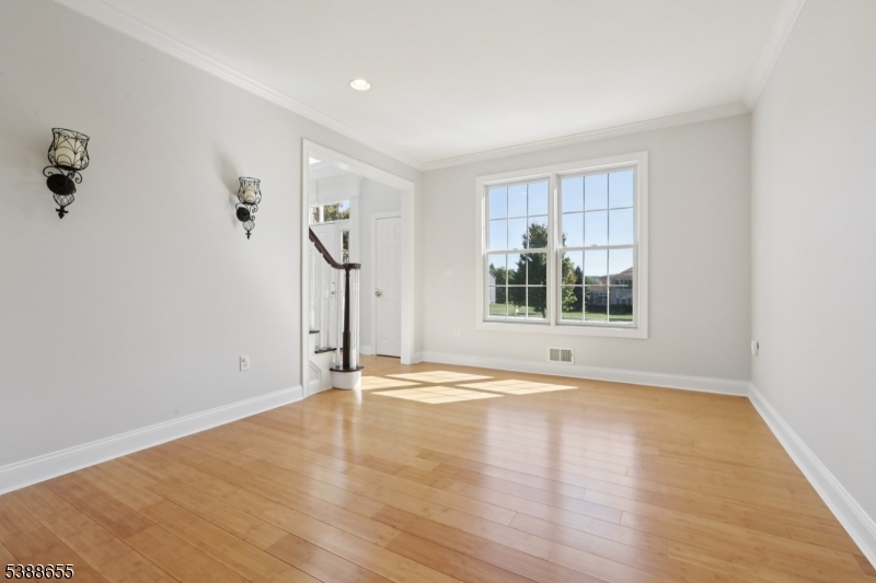 118 Junction Rd Property Photo 10