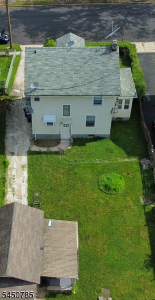816 Central St Property Photo 16