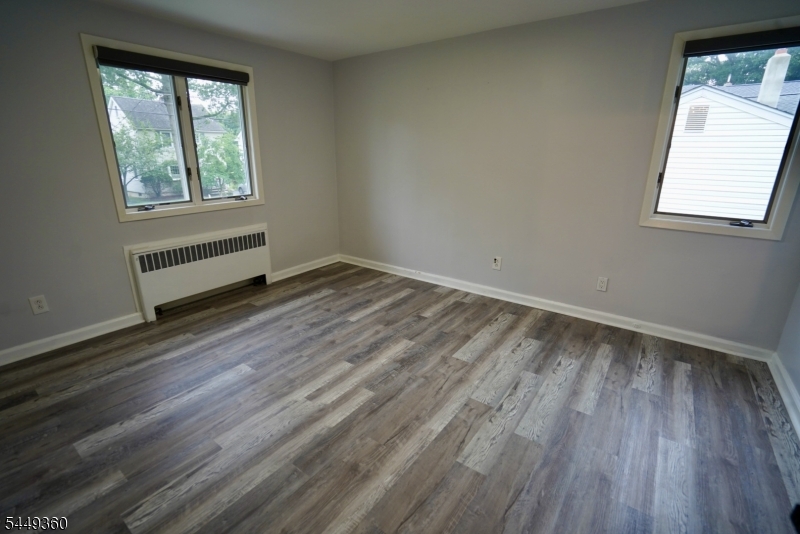 154 Jefferson Ave Property Photo 17