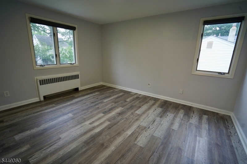 154 Jefferson Ave Property Photo 18