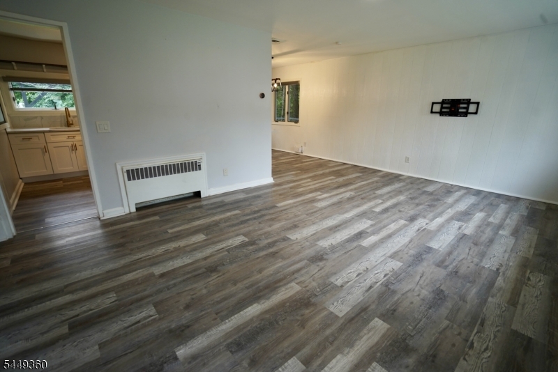 154 Jefferson Ave Property Photo 21