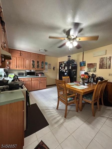 1065 Voorhees St Property Photo 2