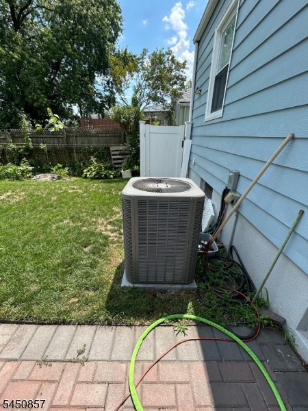 1065 Voorhees St Property Photo 20
