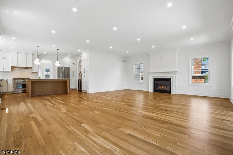 8 Pine Tree Ter Property Photo 16
