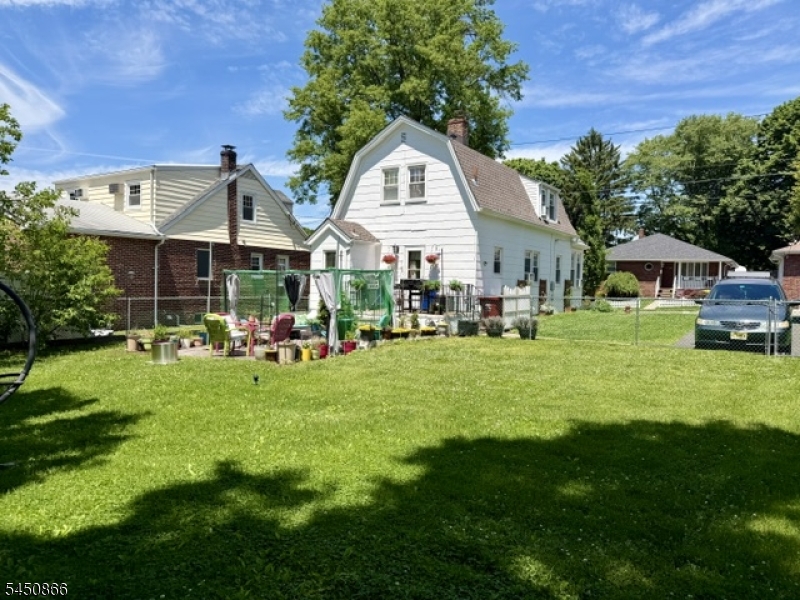 31 Hope St Property Photo 5