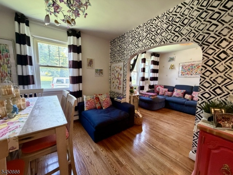 31 Hope St Property Photo 9