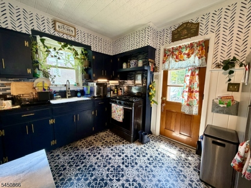 31 Hope St Property Photo 16