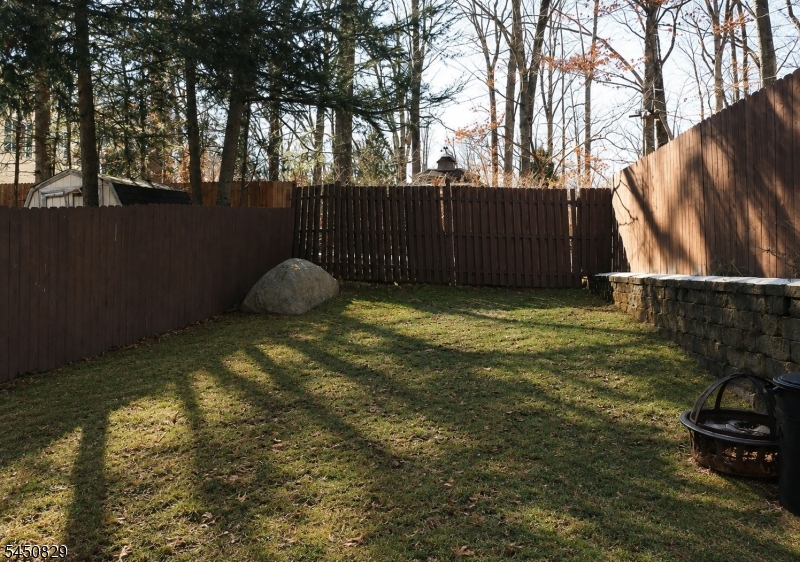 1 Hickory Trl Property Photo 12