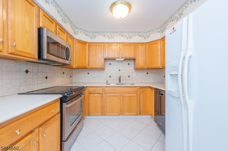 421 Cannella Way 421 Property Photo 7