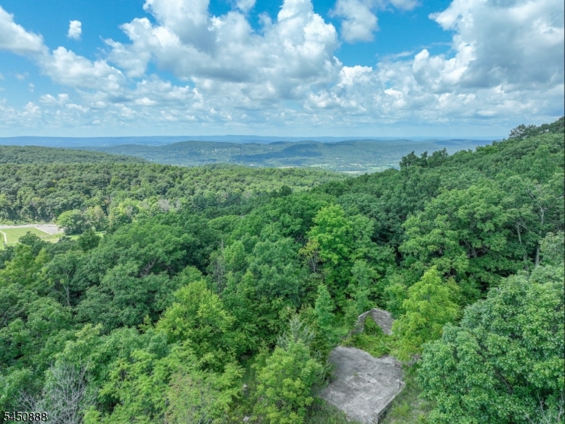 Hidden Valley Dr