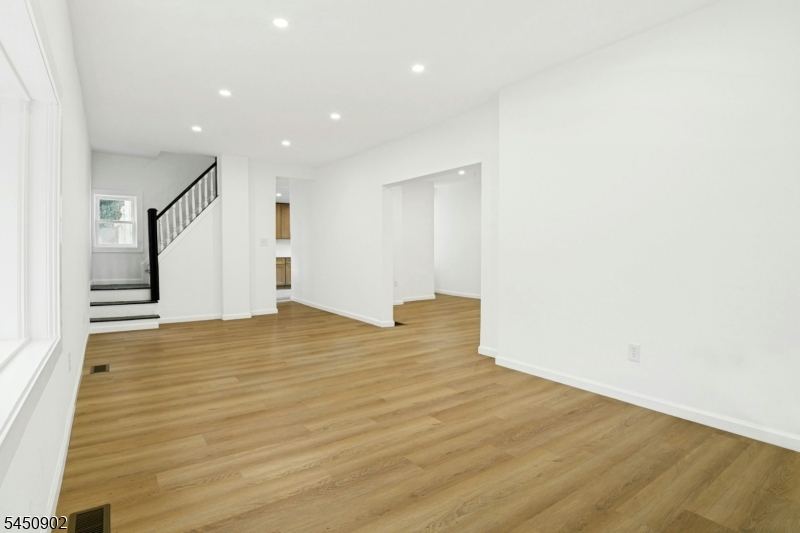 134 Grand Ave Property Photo 5