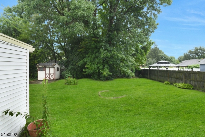 134 Grand Ave Property Photo 34