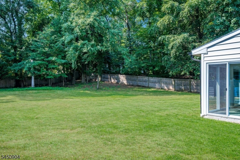 300 E Chestnut Ave Property Photo 49