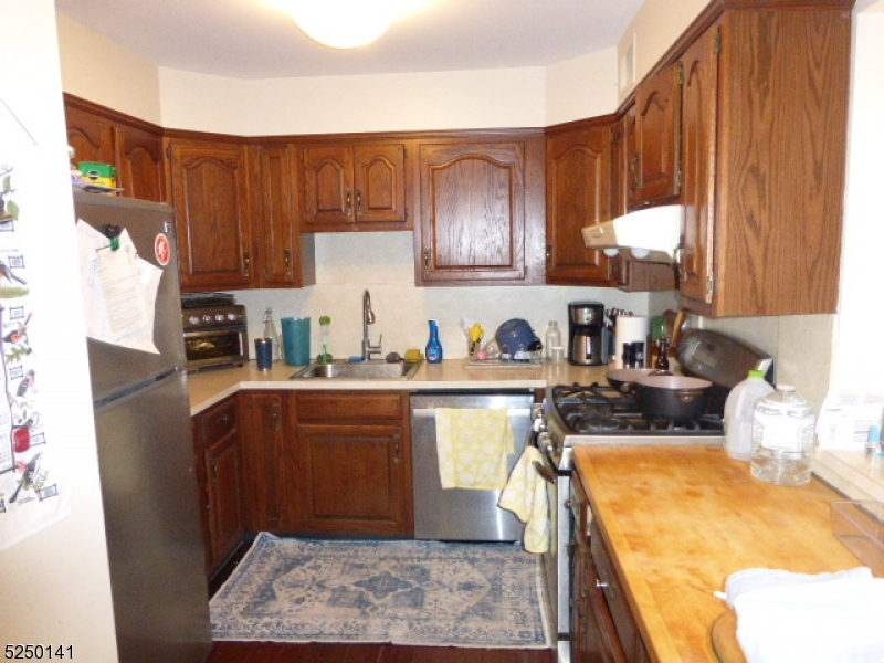 44 Wetmore Ave A Property Photo 13