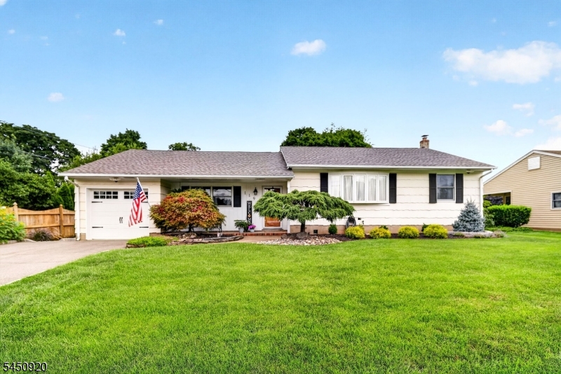 119 Day St Property Photo 1