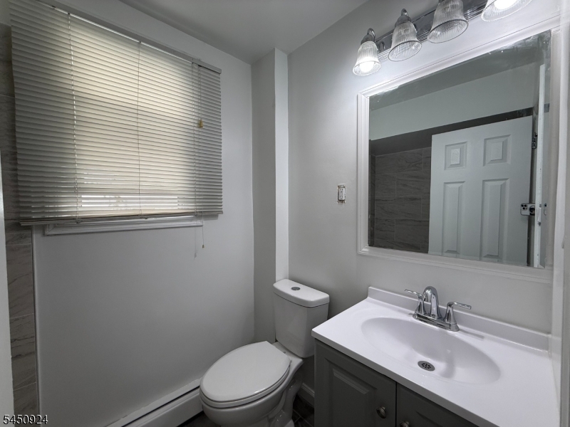 52 Lafayette Ave 1 Property Photo 7