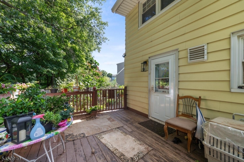 18 Seton Ln Property Photo 17