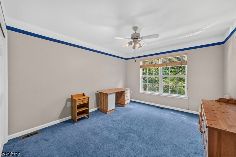 110 Jackson Ave Property Photo 36