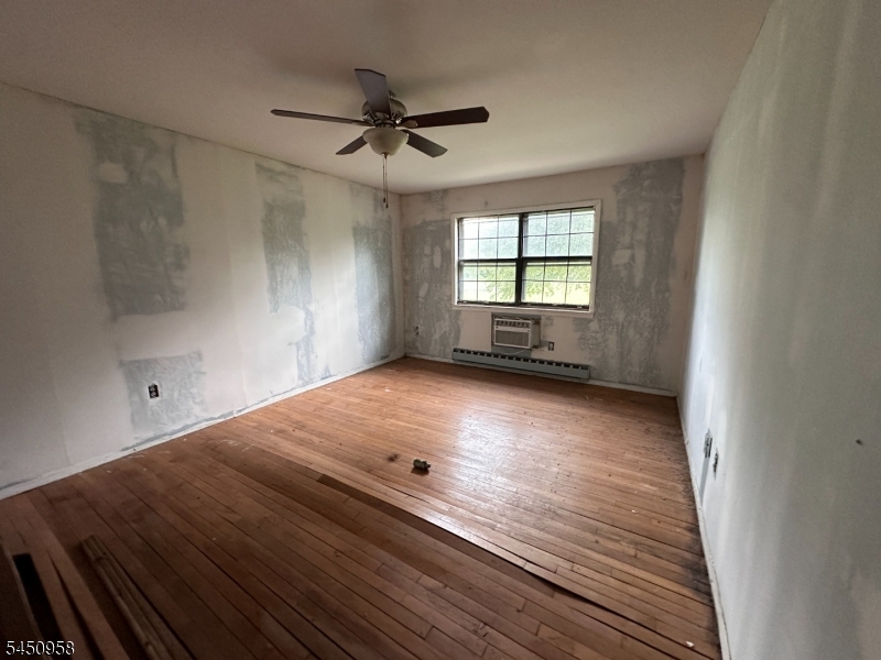 3011 Cromwell Ct Property Photo 6