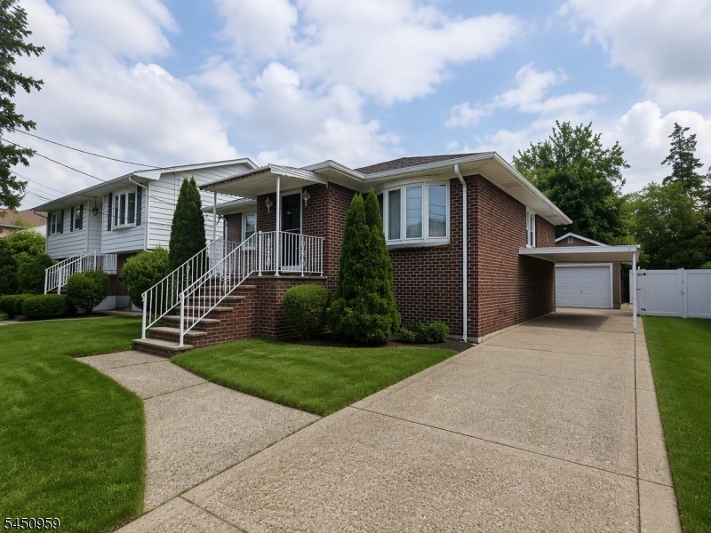 16 Jackson Avenue Property Photo 2
