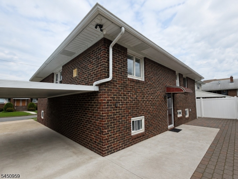16 Jackson Avenue Property Photo 3