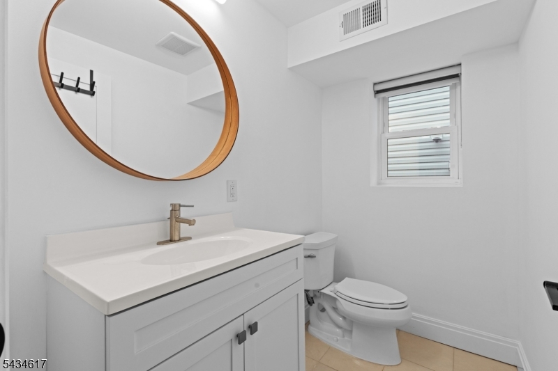 1603 71st St Property Photo 18