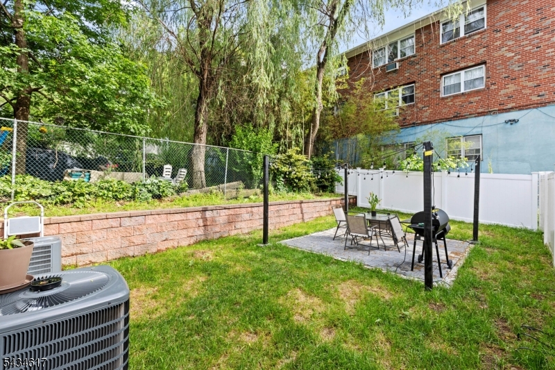 1603 71st St Property Photo 28