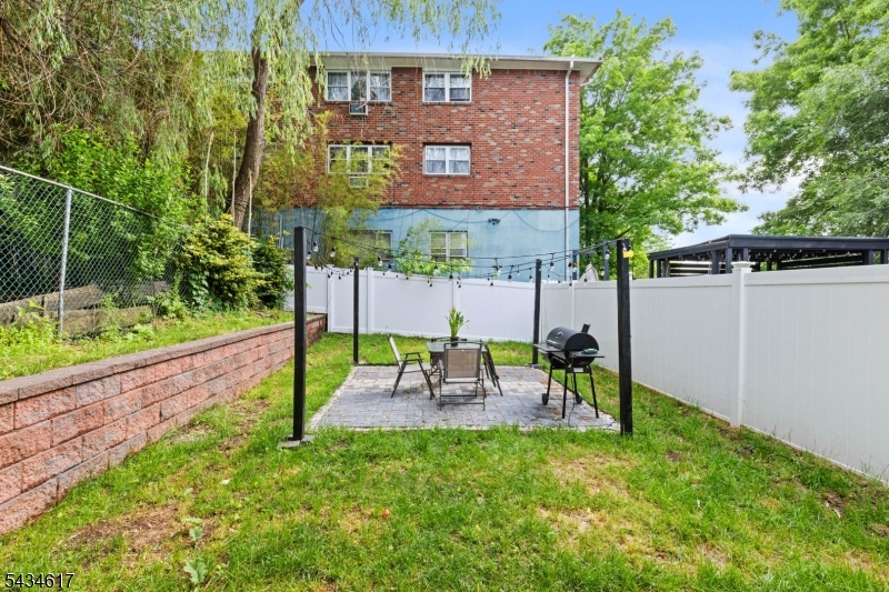1603 71st St Property Photo 29