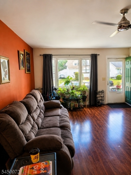 148 Pineview Ter Property Photo 2