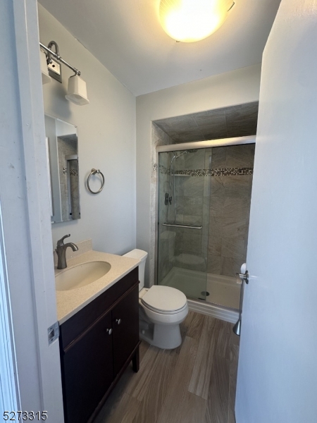 352 Bloomfield Ave A-1 Property Photo 18
