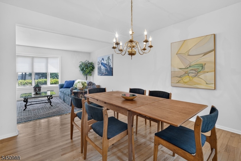 4 Darby Rd Property Photo 13
